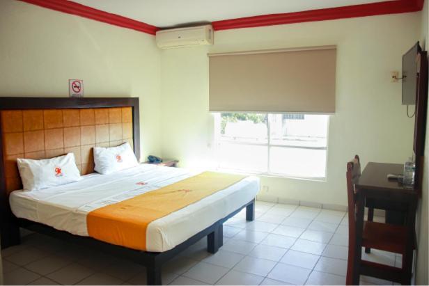 Tecomán Hotel Gina מראה חיצוני תמונה