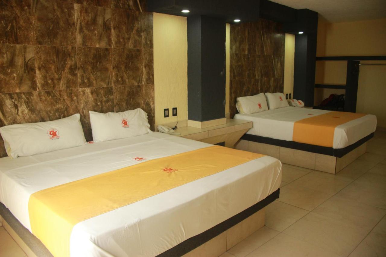 Tecomán Hotel Gina מראה חיצוני תמונה
