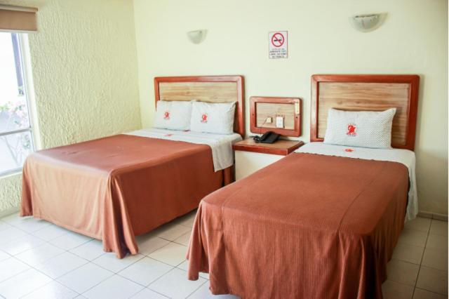 Tecomán Hotel Gina מראה חיצוני תמונה