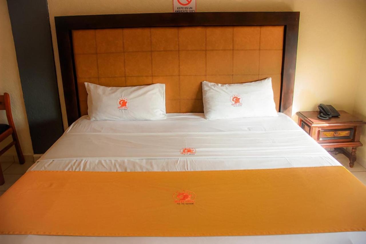 Tecomán Hotel Gina מראה חיצוני תמונה