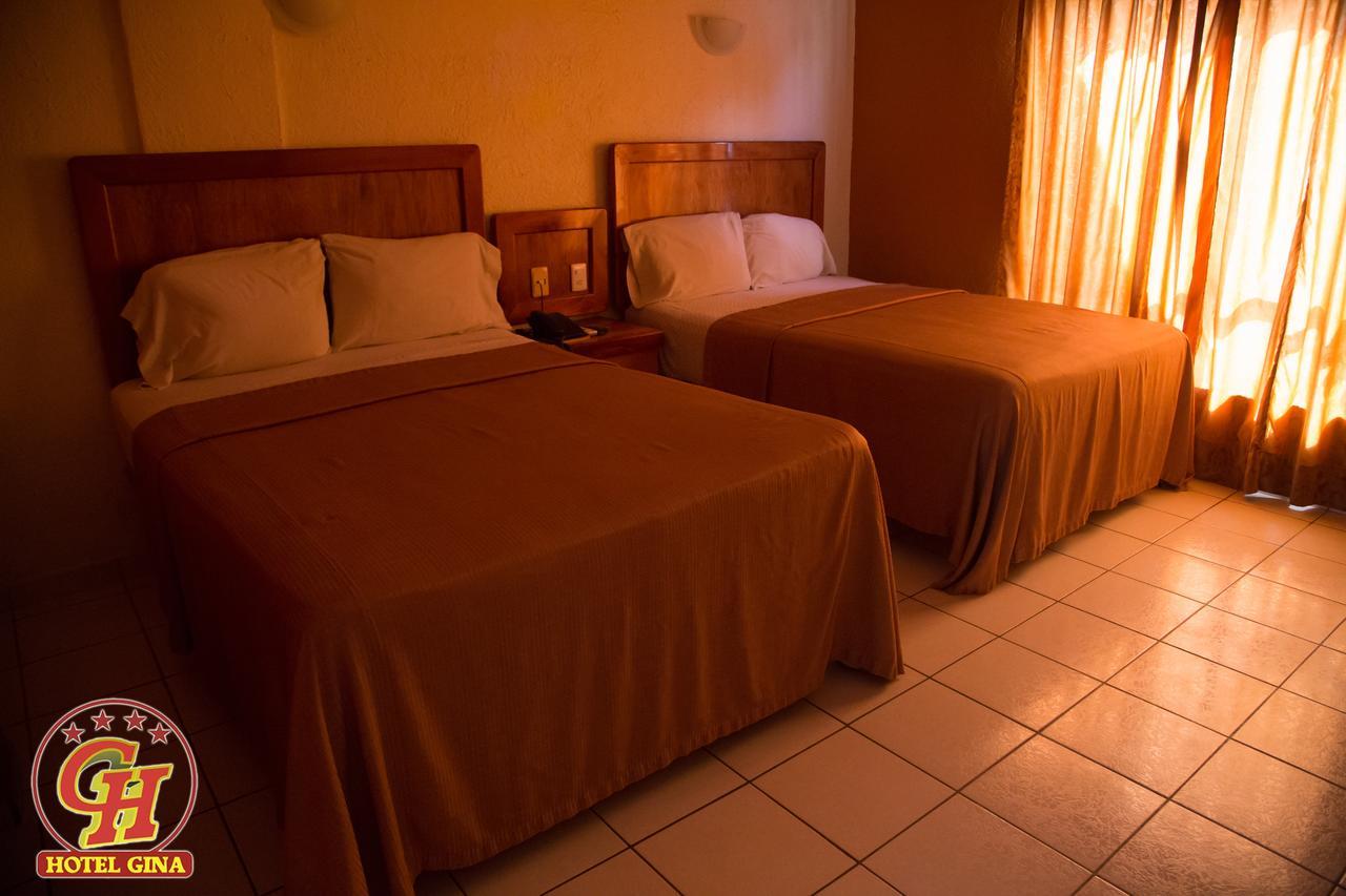 Tecomán Hotel Gina מראה חיצוני תמונה